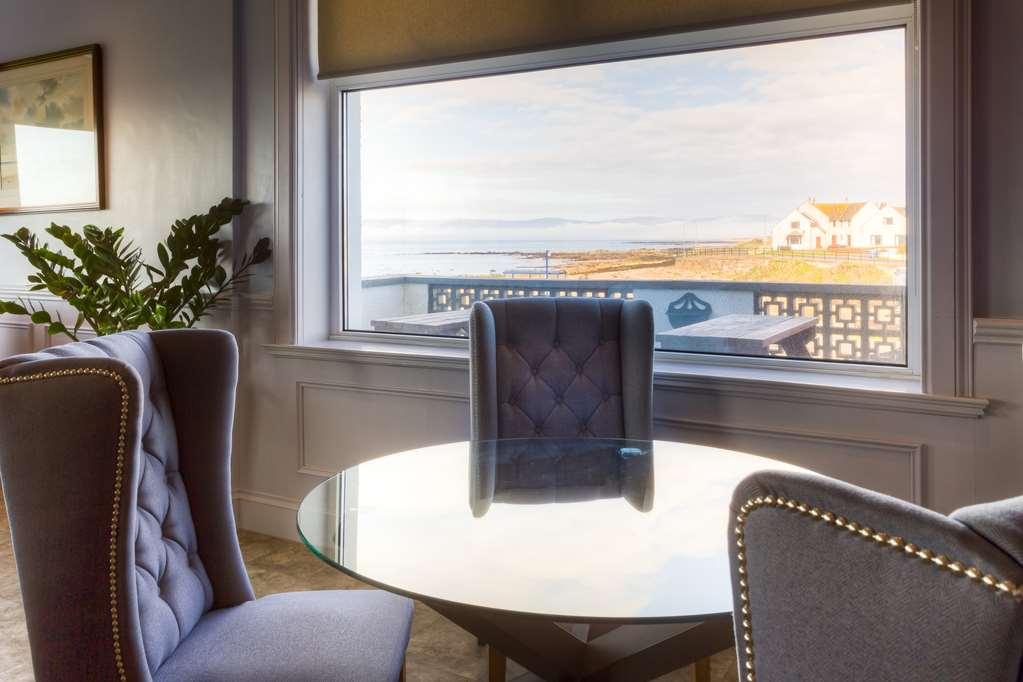 Kinloch Hotel, Isle Of Arran Blackwaterfoot Екстериор снимка