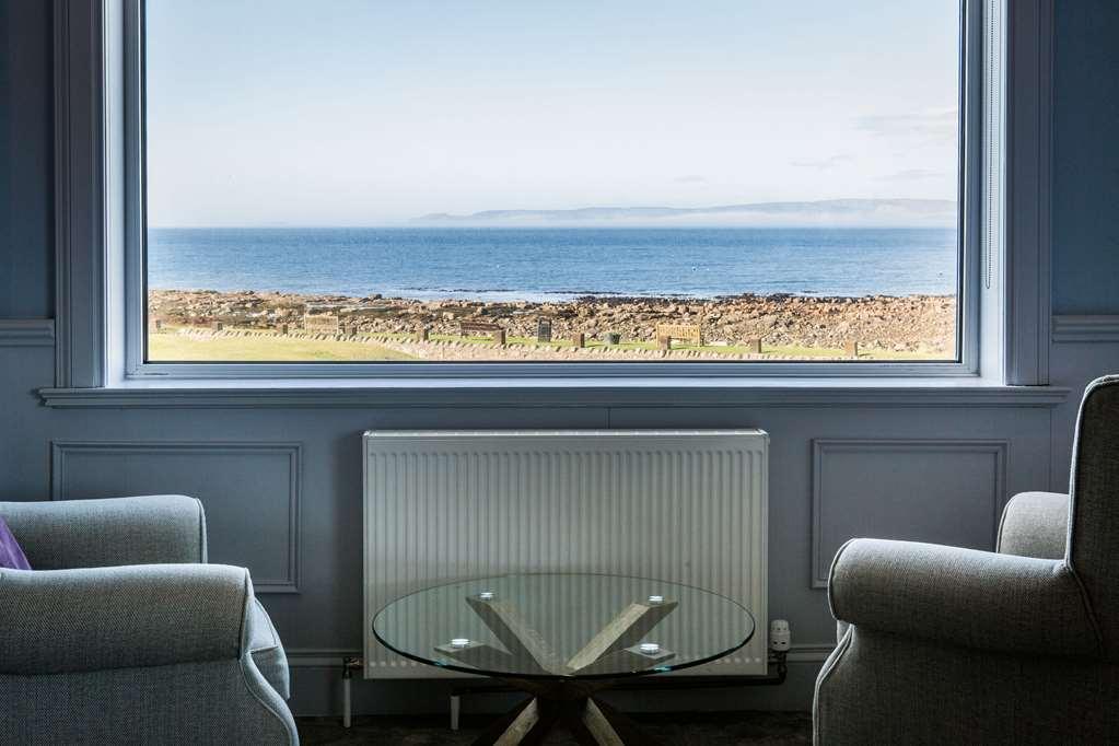 Kinloch Hotel, Isle Of Arran Blackwaterfoot Екстериор снимка