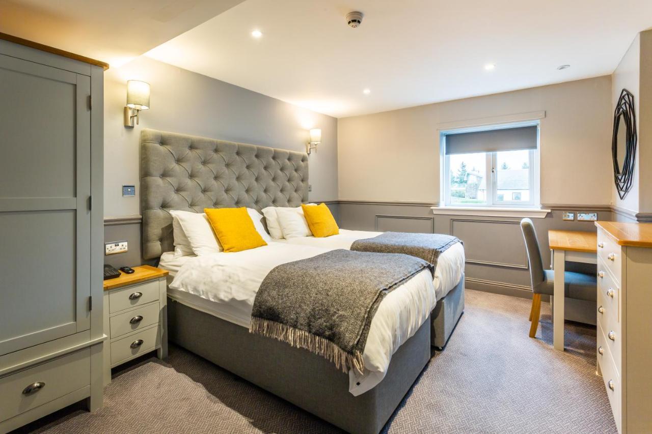 Kinloch Hotel, Isle Of Arran Blackwaterfoot Екстериор снимка