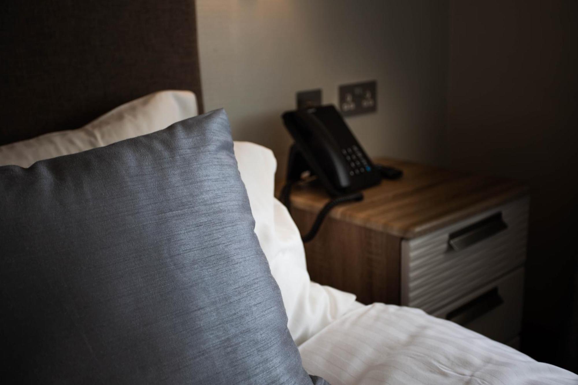 Kinloch Hotel, Isle Of Arran Blackwaterfoot Екстериор снимка