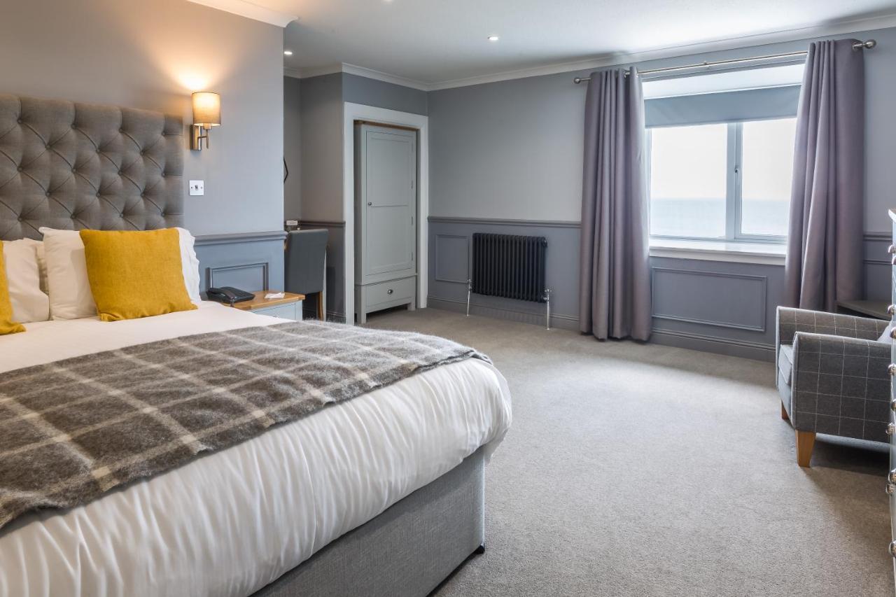 Kinloch Hotel, Isle Of Arran Blackwaterfoot Екстериор снимка